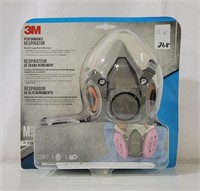 BRAND NEW PERFORMANCE RESPIRATOR 3M