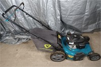 Yardworks GCV 160 self propelled lawn mower with