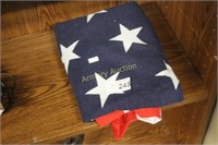 STARS AND STRIPES ROUND TABLECLOTH