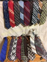 Lot of 20 vintage men's groovy clip-on ties etc