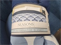 Seasons Collection King Alt Down Blanket