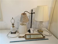 (3) Lamps and Mirror