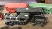 5 cast iron train car set, large size, 8 inch