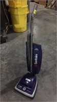 Electrolux sanitaire professional vacuum, works