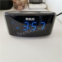 RCA Alarm Clock