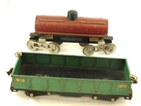 (2) LIONEL STANDARD GAUGE CARS