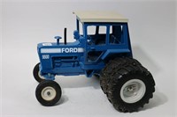 FORD 9600 TRACTOR ERTL 1/16