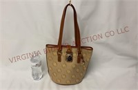 Dooney & Bourke Handbag / Purse