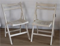 PAIR OF WHITEWASHED FOLDING CHAIRS