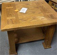 Wooden End table / entry way table; 28x24x22