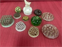 Frog Lot: Metal, Glass, pottery, porcelain with