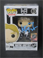 Wayne Gretzky signed Funko Pop w/Coa