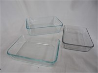 Pyrex, Set of 3 square dishes