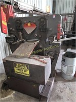 Edwards 100Ton "JawsIV" Ironworker W/Rollers