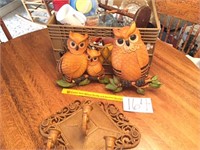 Box Lot of Hanging Wall Owls, Candle Sconces,