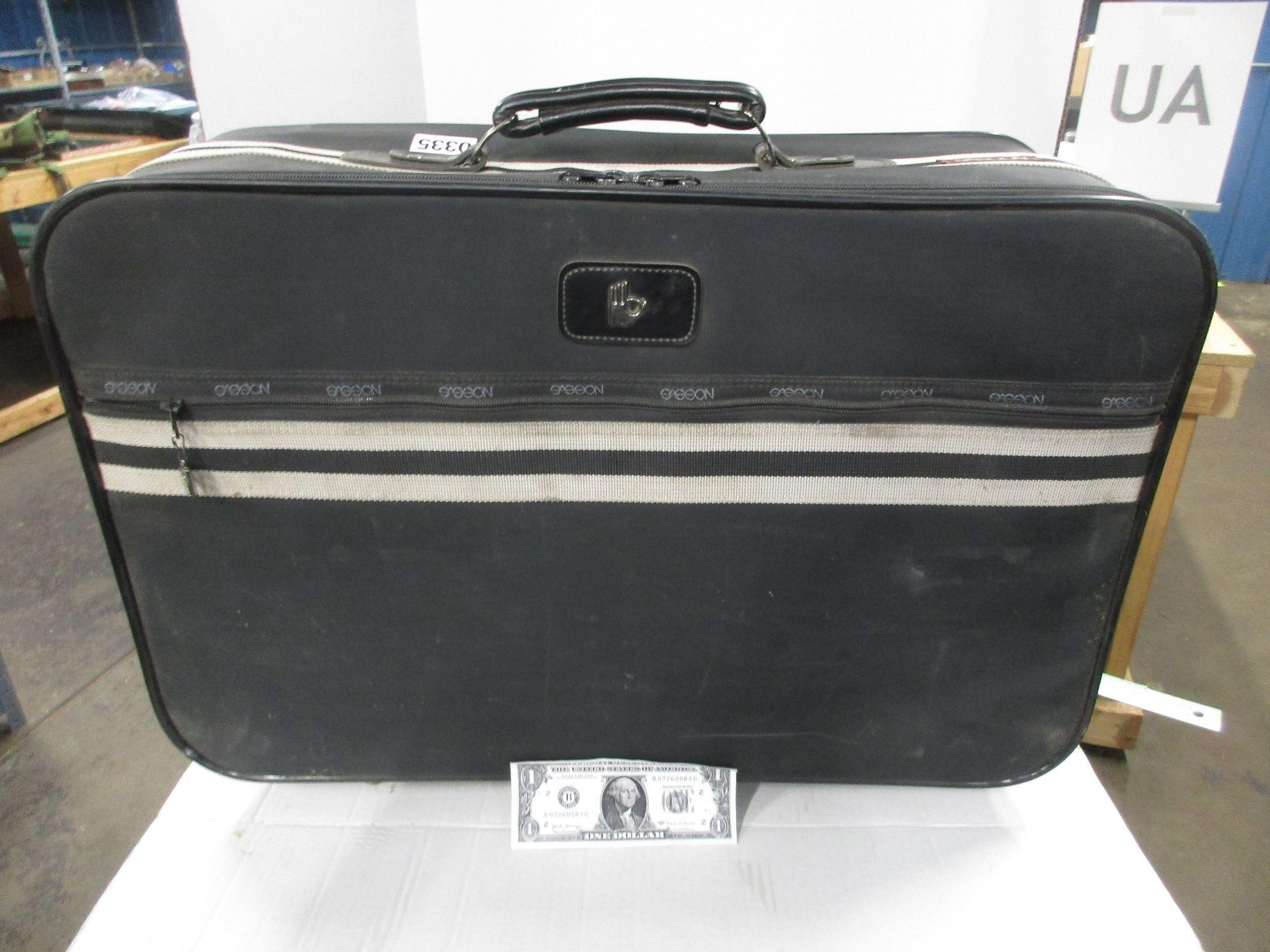 Nice Sasson Rolling Suitcase