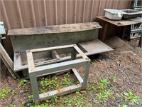 Stainless Steel Sinks & Steel Table