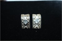 Pair of Silver Color Stone Ear Clips-Ons