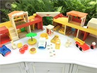 Fisher Price Play Family Village w/ accessories