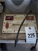 MONTGOMERY WARD ELEC. FENCE CHARGER