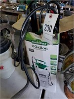 GROUNDWORK 2 GALLON GARDEN SPRAYER