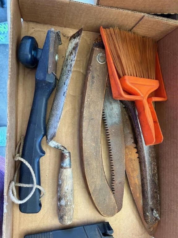 Tool and Outdoor Auction
