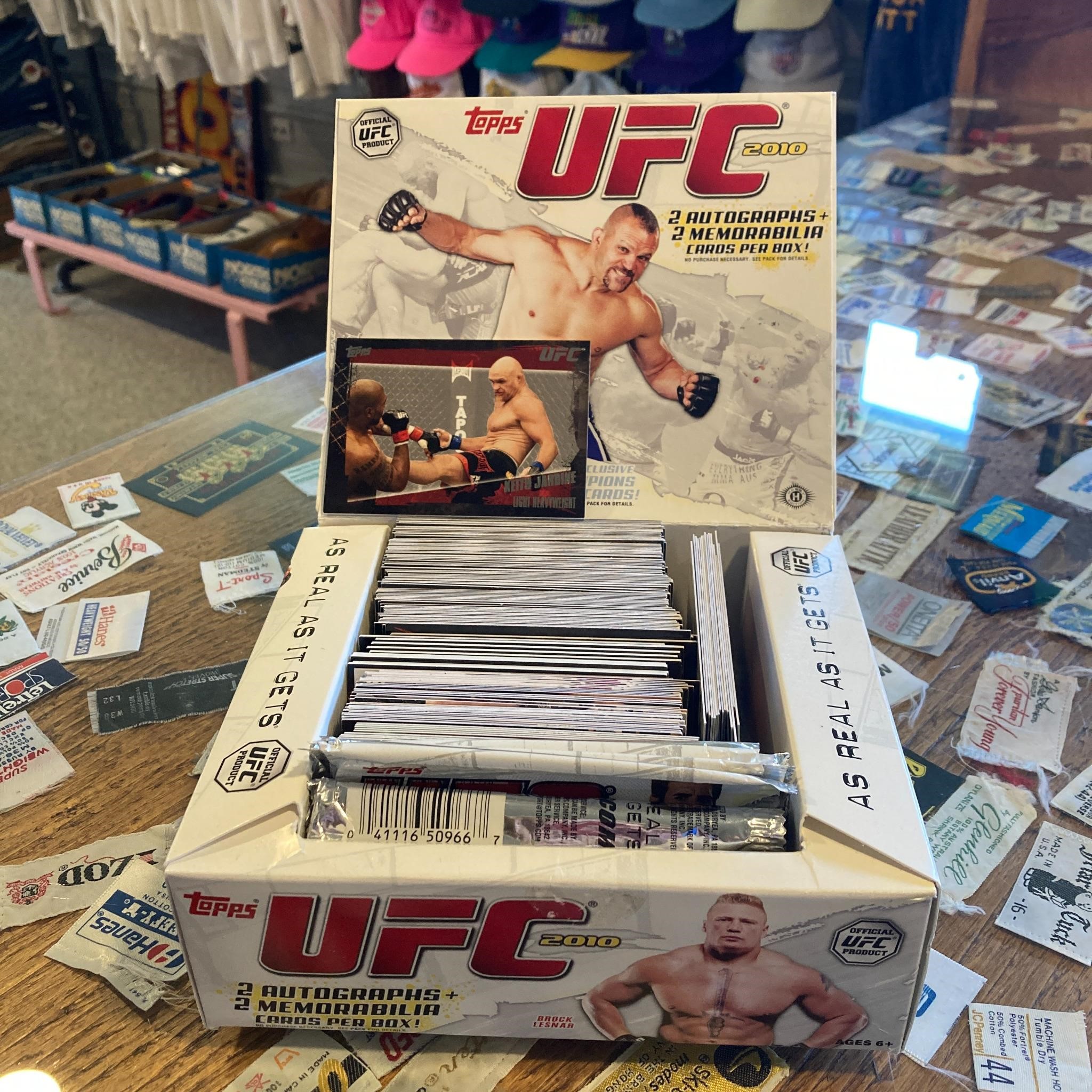 2010 Topps UFC Card Lot Box Ultimate Fighting Rare
