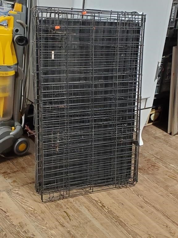 Medium Metal Pet Cage w/Tray
