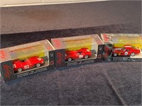 LOT  - 3 BANG MODEL DIE CAST CARS 1:43