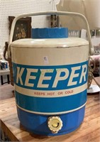 Vintage Keeper plastic and metal cooler keeps