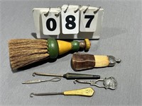 Brushes & Button Hooks