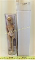 Tonner Doll, Tyler Wentworth Saucy Career Blonde D