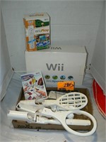 WII CONSOLE, WII PLAY, ACCESSORIES