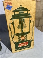 Vintage Coleman Lantern With Box