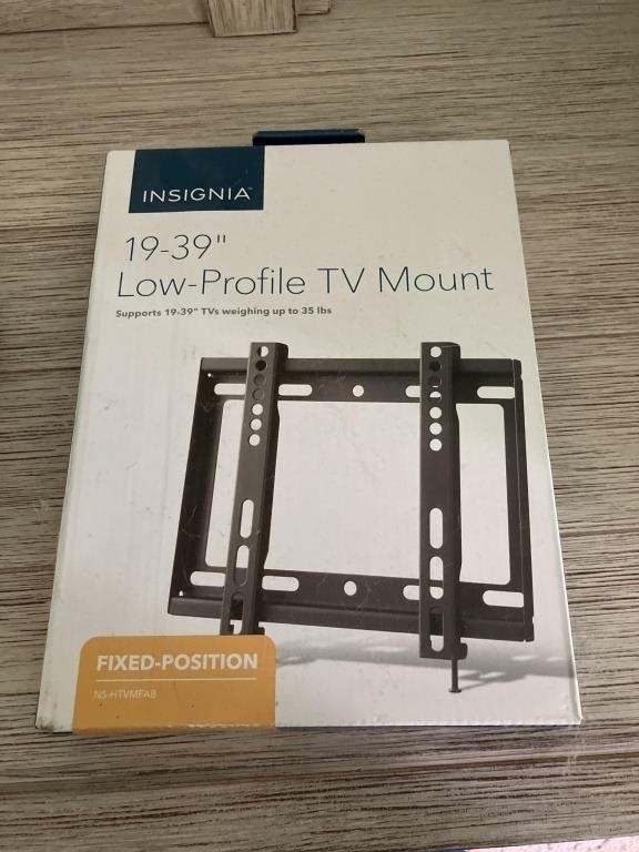 Insignia 19-39” low-profile tv mount (new in box)