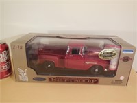 Road Legends 1948 Ford F-1 Pickup 1:18 Die Cast