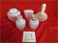 5- PIECES HOBNAIL