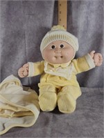 COLECO 1980'S CABBAGE PATCH DOLL WITH BLANKET