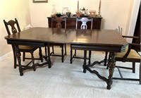 ANTIQUE DINING ROOM TABLE AND CHAIRS