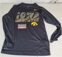 Iowa Hawkeyes Dri-Fit Shirt Size M