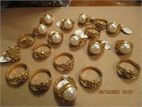 Lot of  Costume Goldtone Rings