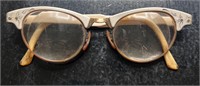 Vintage art craft USA cat eye glasses