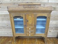 BAKERS CABIENT HUTCH TOP.   CIR 1880'S
