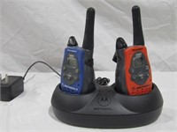 Motorola Talkabout T5410 Walkie Talkies