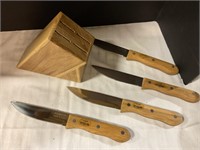 Wooden knives block w/ 4 stainless steel knives