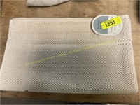 Threshold Spa Plus Bath Mat