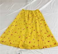 Spring skirt size medium