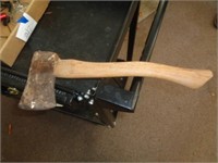 CRAFTSMAN HATCHET