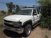 2002 CHEVROLET 2500 HD SILVERADO 4X4 EX CAB