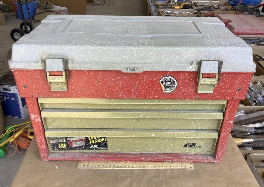 Plano plastic toolbox